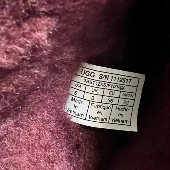 UGG CLASSIC ZODIAC SHORT WILD GRAPE SUEDE SHEEPSKIN WOMEN'S BOOTS SIZE US 5 NWOB - Picture 8 of 8